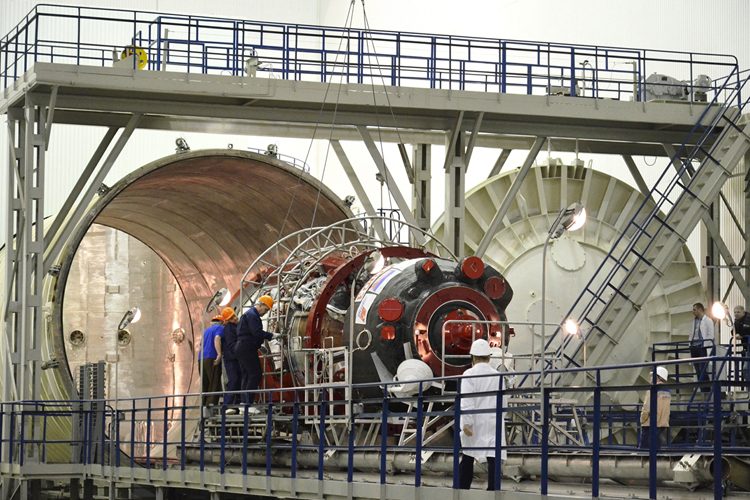 2ced20715c0c45b110ebbfc07b6c6d5f-9595600