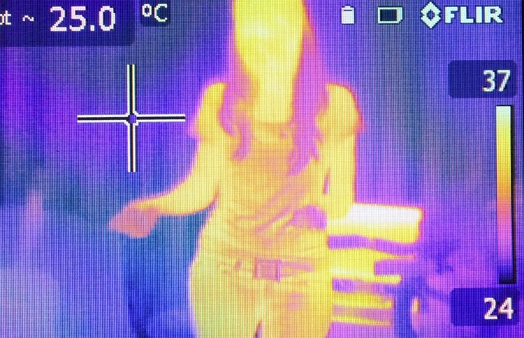 dfbeba48248a4d72d7873a62ec594dc4-6013492