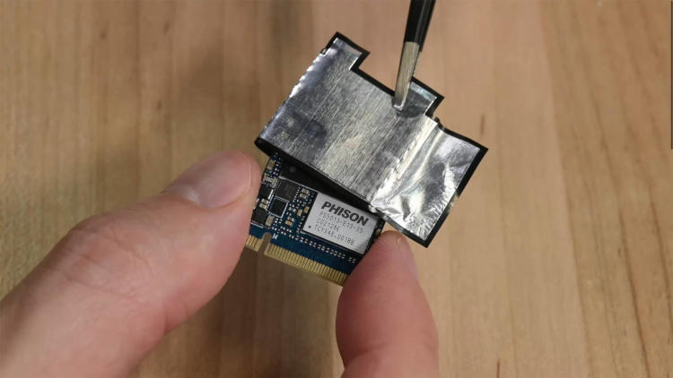 SSD M.2 2230 и защитный экран